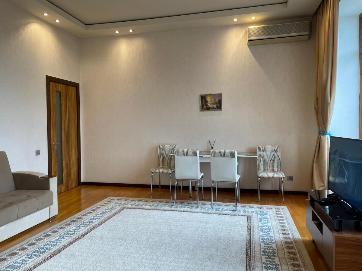 Gloriya Boulevard Apartment By Bakuapart Екстер'єр фото